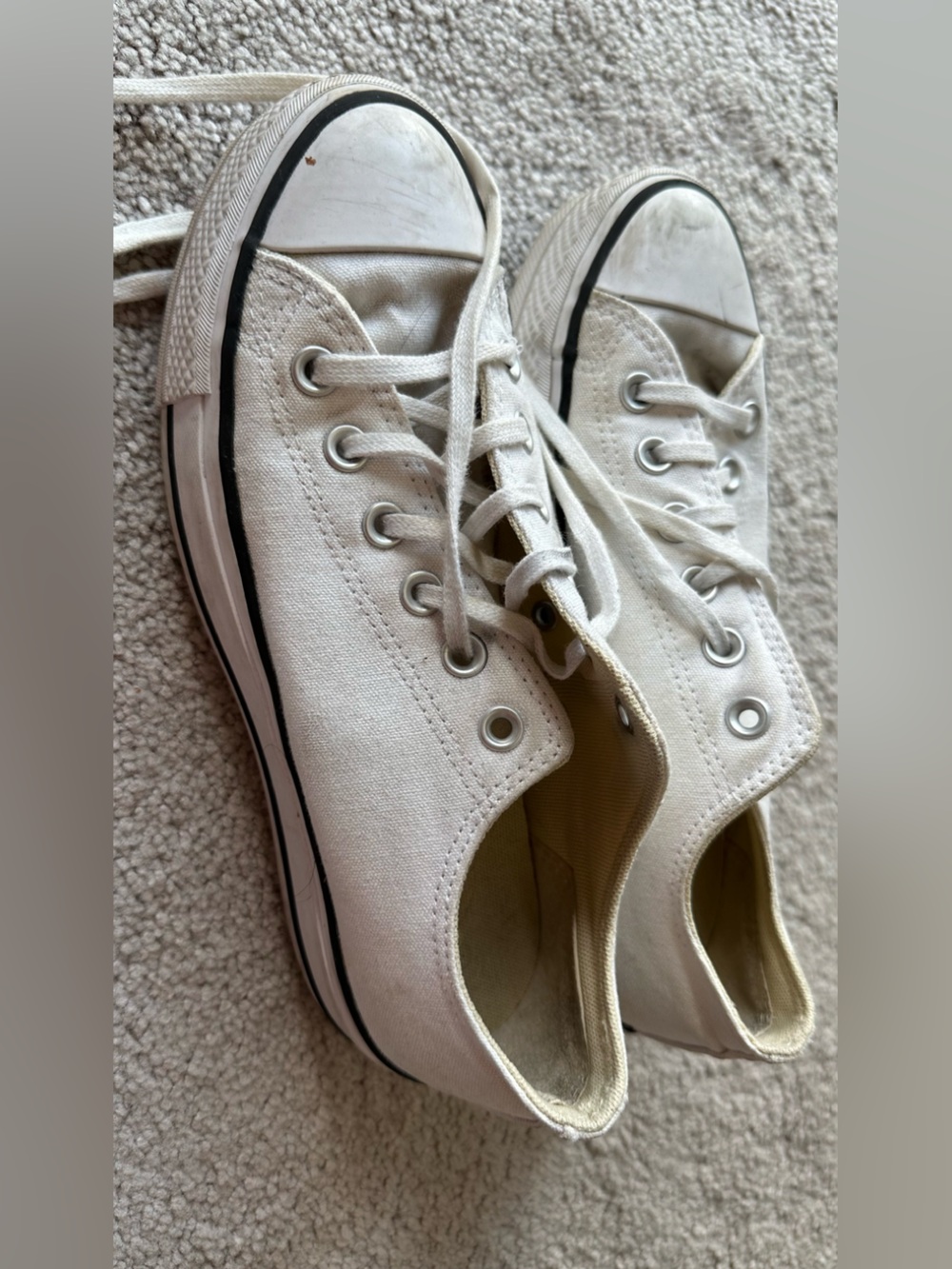 Converse Chuck Taylor All Star Low Top White Platform Lace-Up Sneakers - Women - Picture 6 of 8